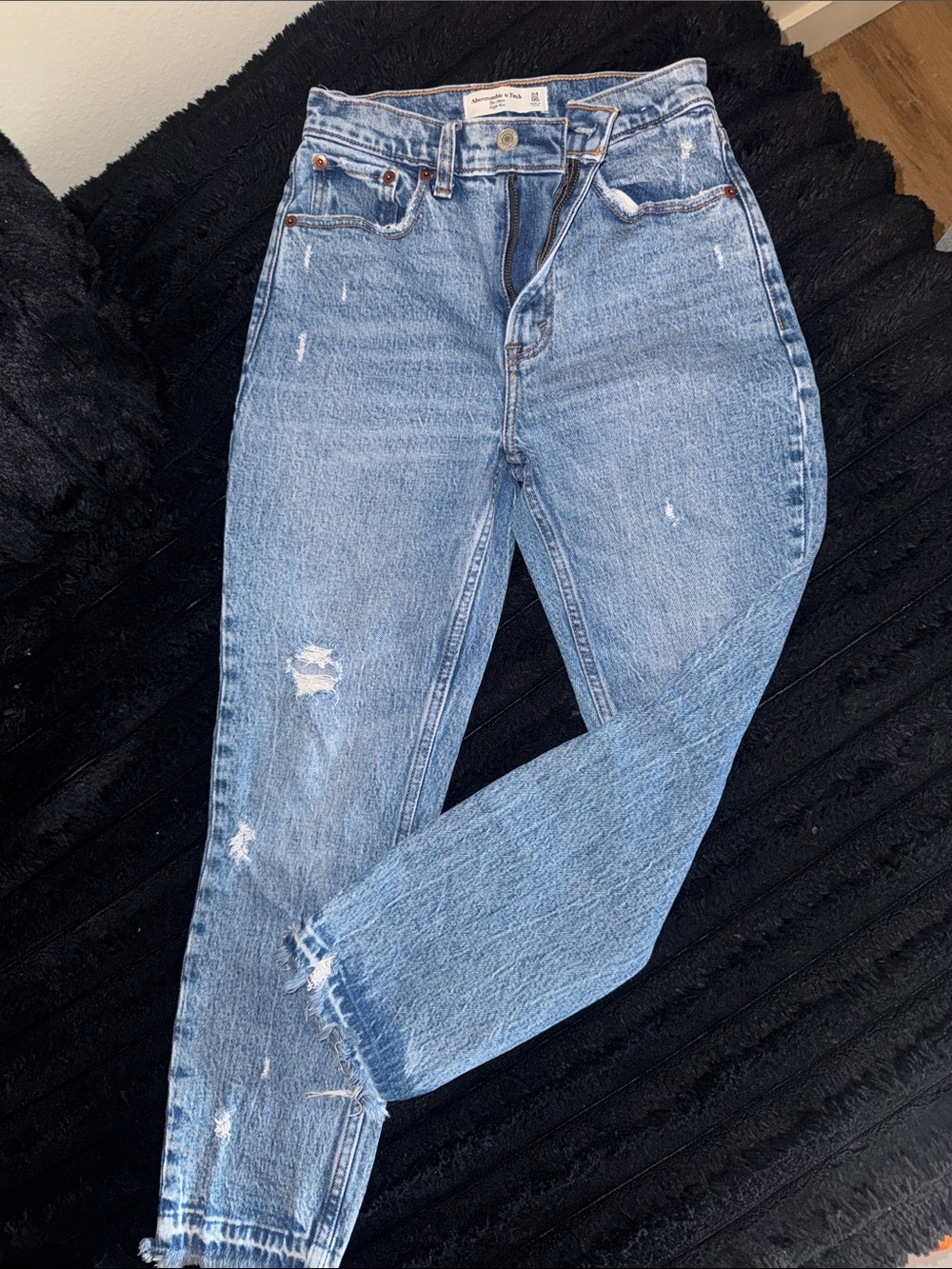 Abercrombie & Fitch Light Blue Straight-Leg Distressed Jeans